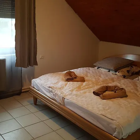 Motel Kapitany *