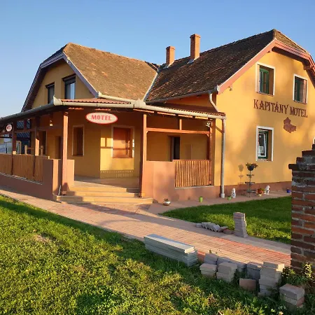 Kapitany Motel